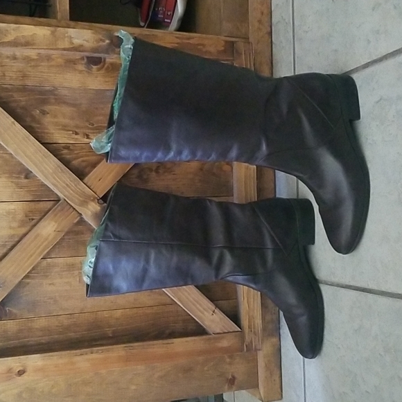 Leather Mid Calf Boots - Picture 3 of 9